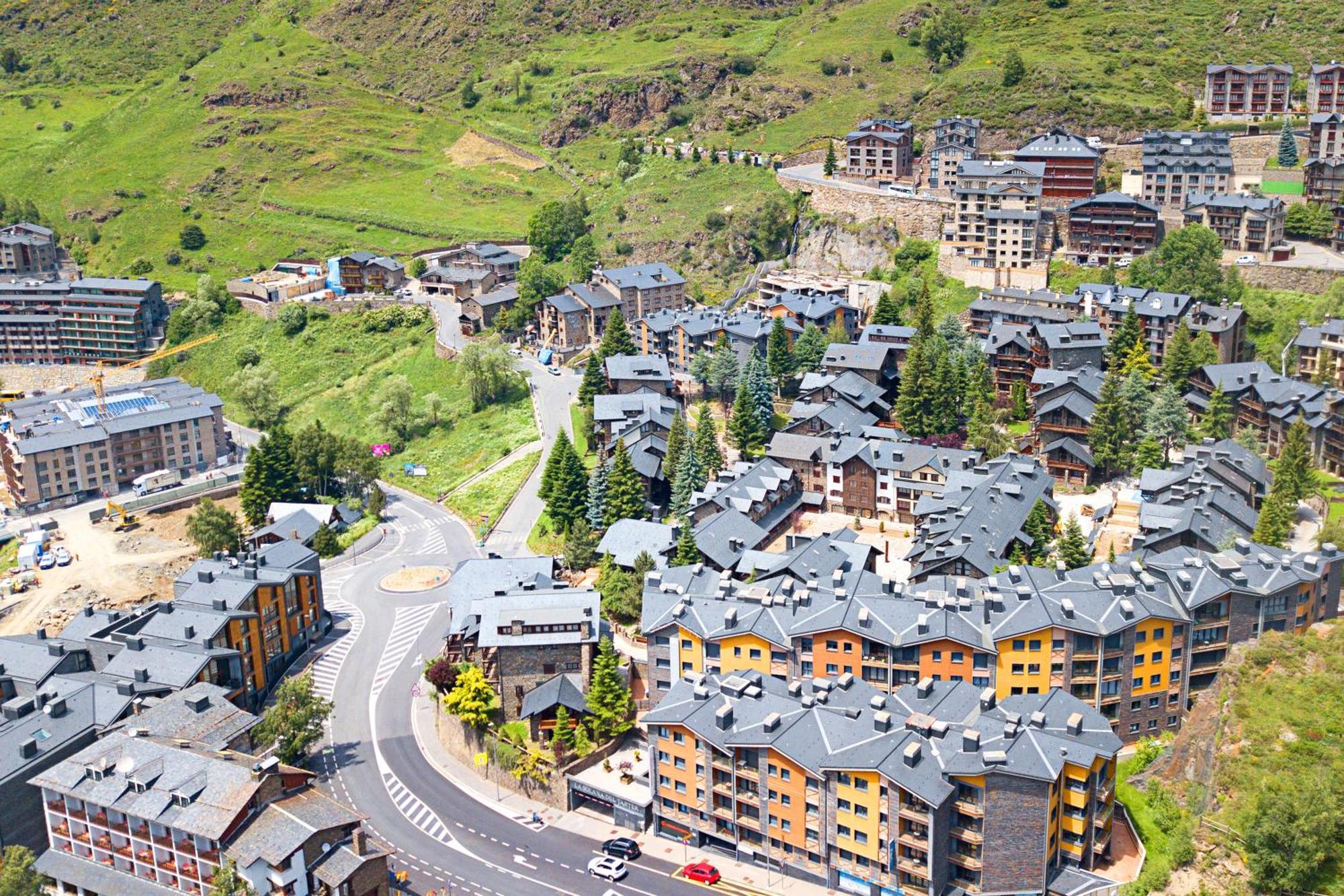 Ski Apartments El Tarter Apartment
